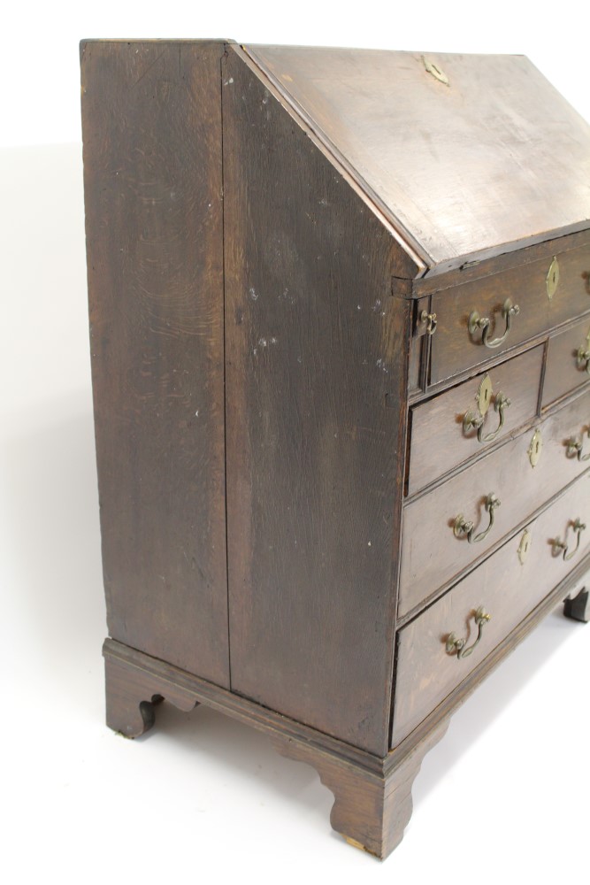 Mid-18th century oak bureau of small proportions, - Image 6 of 6