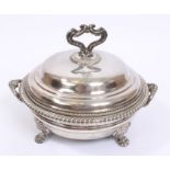 Good quality early 19th century Old Sheffield Plate tureen of circular form,