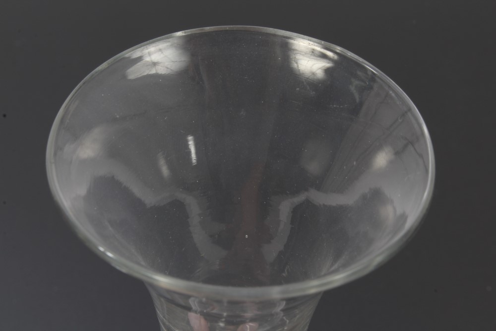 Georgian 'short' wine glass, circa 1740, - Image 4 of 4