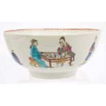 18th century Worcester bowl, circa 1760, painted and printed with Chinese-style figures,