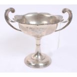 Early George V silver Chester Golf Club trophy cup of shallow form, with flared bead and egg rim,