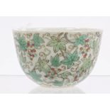 19th century Chinese Qing tea bowl finely polychrome painted with grapevines - red Jiaqing seal
