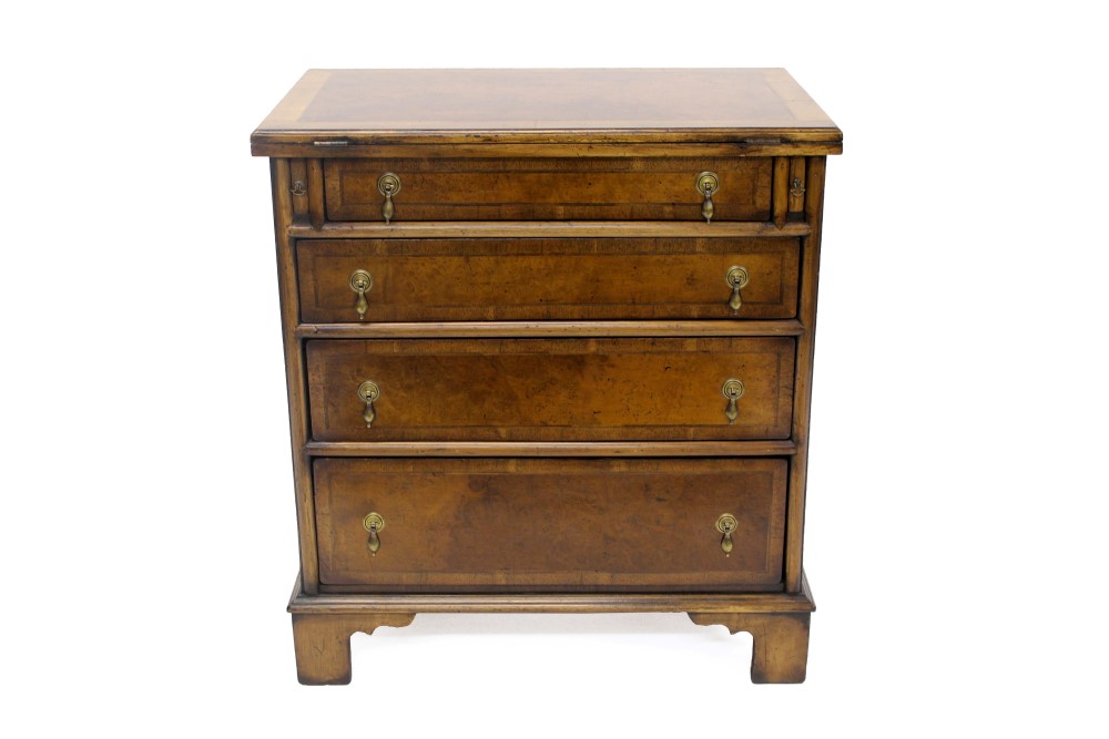 18th century-style figured walnut and feather-banded bachelors chest,