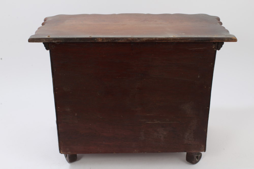 19th century Dutch apprentice-piece miniature bombe commode of shaped outline, - Image 6 of 7