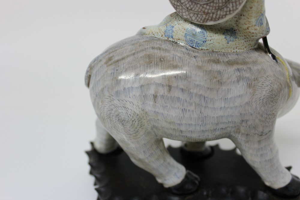 Early 20th century Chinese porcelain figure of a boy on the back of a buffalo, - Image 10 of 15