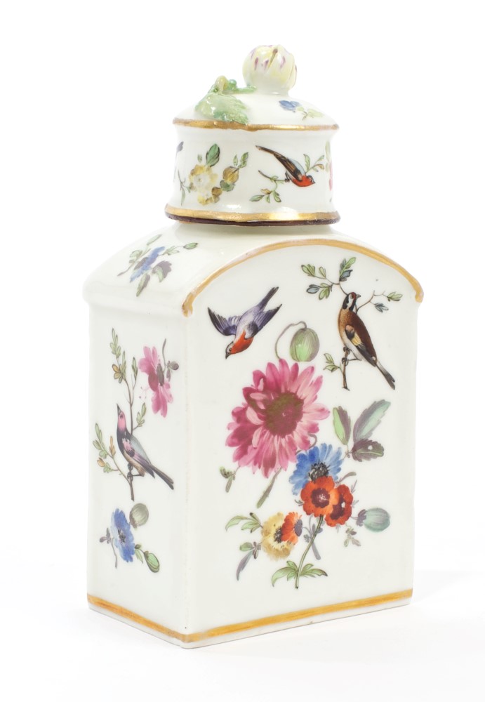 18th century Berlin porcelain tea canister and cover, circa 1770,