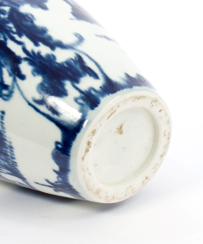 18th century Worcester blue and white ovoid vase, circa 1770, - Image 2 of 2