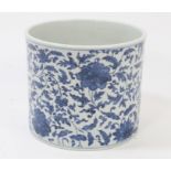 Chinese blue and white brush pot of cylindrical form, with painted floral decoration, 18.