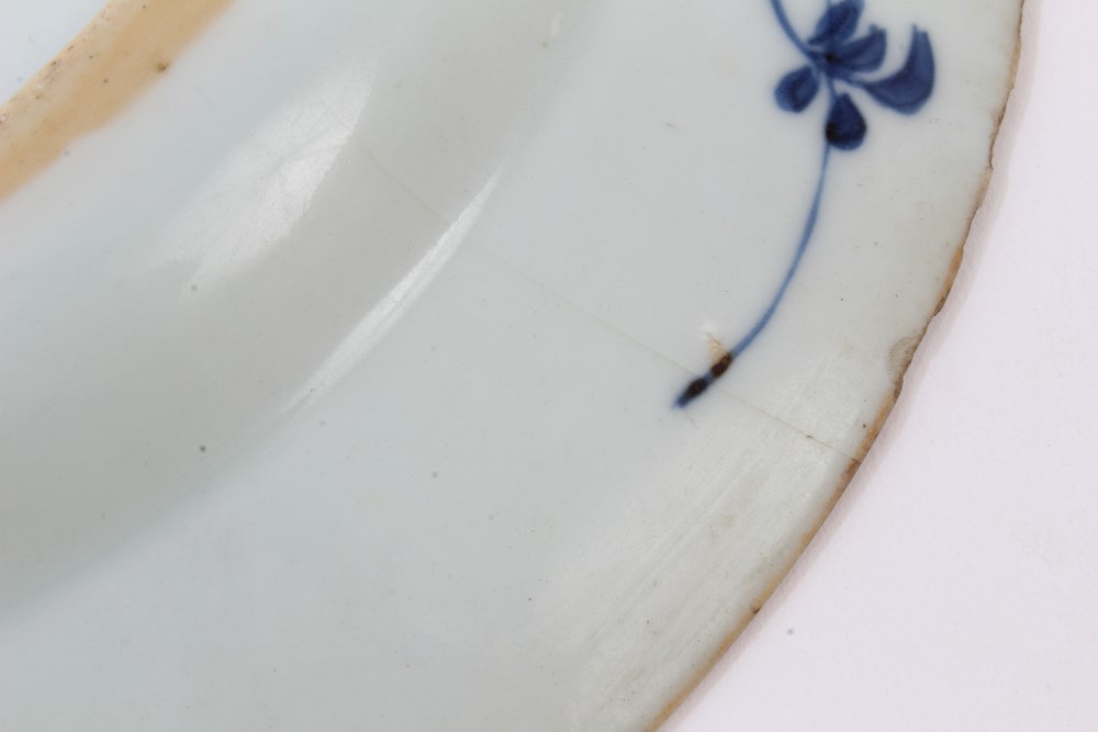 Three 18th century Chinese export blue and white plates with painted floral decoration and precious - Image 11 of 13