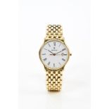 Gentlemen's 18ct gold Kronos wristwatch with quartz movement,