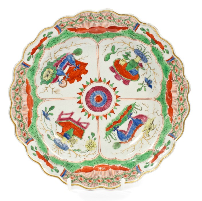 18th century Worcester Dragon in Compartments pattern plate, circa 1770,