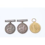 First World War medal pair - comprising War and Victory medals, named to 9 - 6672 PTE. G. T. Long.