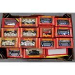 Railway - Hornby 00 gauge selection of wagons and rolling stock (qty)