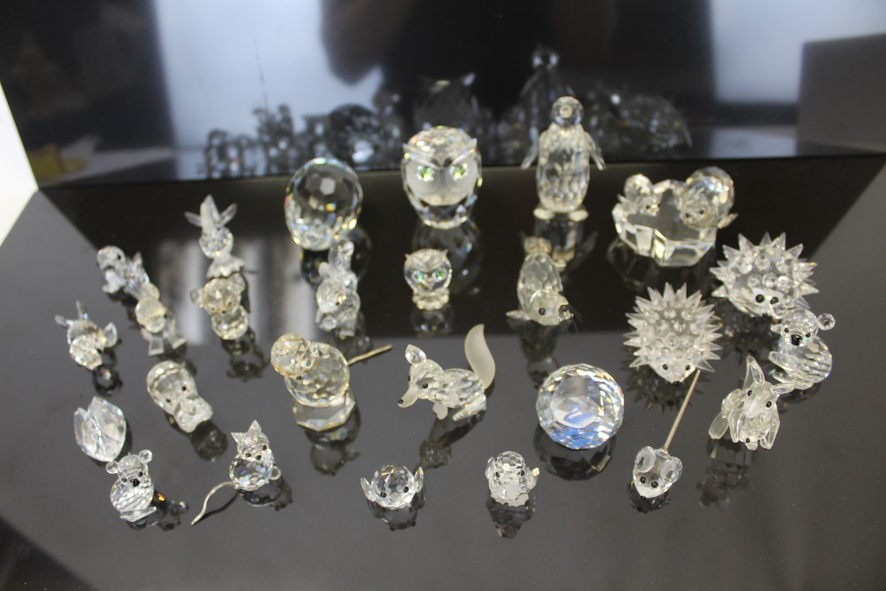 Selection of unboxed Swarovski crystal items - including Owl, Squirrel, Seal, Kangaroo, - Image 2 of 10