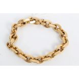 Gold (18ct) belcher thick chain bracelet, 21cm CONDITION REPORT Clasp stamped 750.