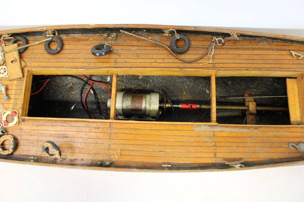 Vintage scratch-built wooden model of a steam barge, - Image 4 of 5