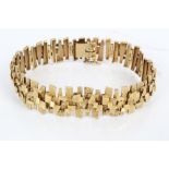 Gold (9ct) abstract design bracelet, 18cm CONDITION REPORT Total weight 25.