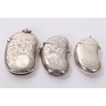 Victorian silver vesta case of plain kidney form (Birmingham 1898),