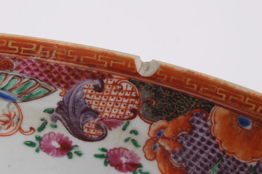 Late 18th century Chinese export Mandarin palette punch bowl with painted figure reserves on orange, - Image 7 of 9