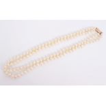 Cultured pearl necklace with a double row of cultured pearls measuring approximately 6.5mm - 6.