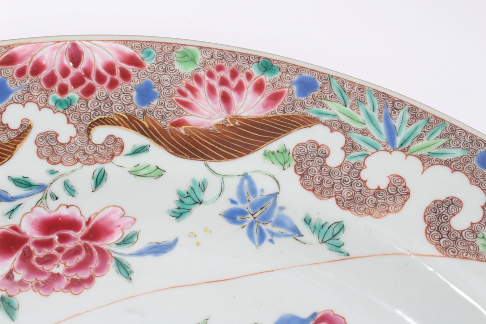 Fine pair mid-18th century Chinese export famille rose chargers painted in bold enamels with - Image 6 of 15