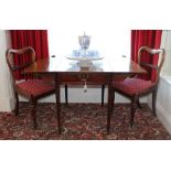Georgian mahogany Pembroke table with single drawer, on square taper legs,