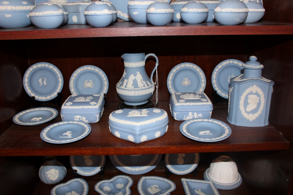 Large collection of modern Wedgwood Jasperware to include egg shaped boxes, - Image 3 of 5