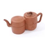 Unusual Chinese Xixing terracotta double-body teapot with cover