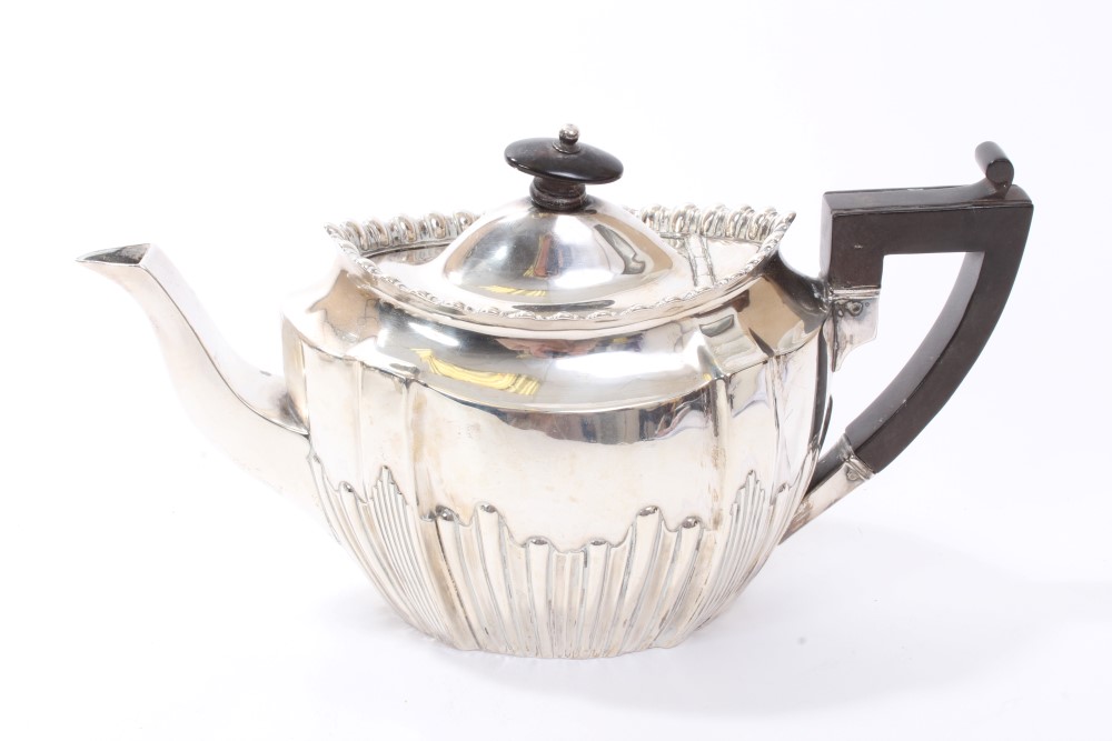 Victorian silver three piece tea set - comprising teapot of panelled form, - Image 2 of 9