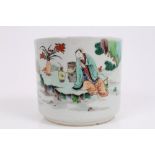 19th / 20th century Chinese famille verte cylindrical brush pot with painted figure decoration in