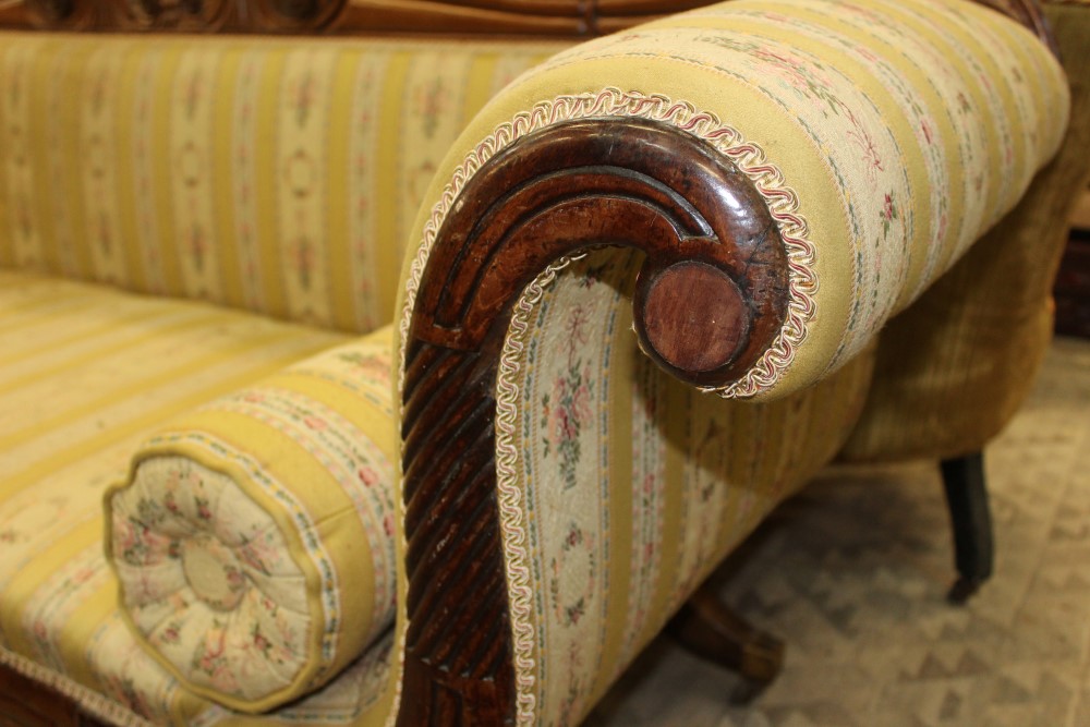 Regency mahogany scroll end sofa with undulating show-wood back and shaped satin upholstery on - Image 2 of 4