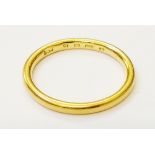 A 22ct. gold wedding band - 2.9grms.