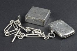 A SILVER CHAIN, vesta, a small box, approximate weight 81 grams (3)