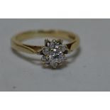 A MODERN 9CT GOLD DIAMOND CLUSTER RING, estimated total modern round brilliant cut weight 0.35ct,