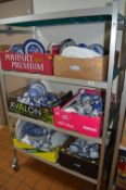 SIX BOXES OF VARIOUS 'WILLOW' PATTERN AND BLUE AND WHITE TEA/DINNERWARES