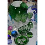 A COLLECTION OF GREEN AND CLEAR GLASSWARE, including a set of six green flashed wine drinking