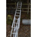 AN ALUMINIUM EXTENSION LADDER, with additional tubular extension