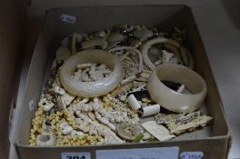 A BOX OF MIXED BONE AND PLATE