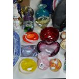 TWELVE PIECES COLOURED GLASS, to include Mdina, Whitefriars, Murano etc