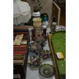 VARIOUS COLOURED GLASS, OIL LAMP, etc , to include five pieces Carnival glass, cream lustre, etc (