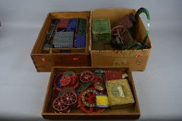 A QUANTITY OF ASSORTED MECCANO, mostly from the blue and gold and red and green eras, including