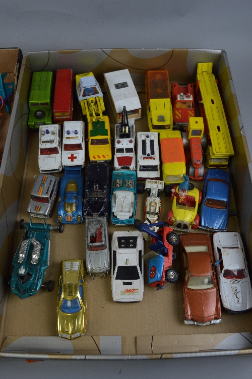 A QUANTITY OF UNBOXED AND ASSORTED PLAYWORN DIECAST VEHICLES, to include assorted Dinky and Corgi - Image 3 of 3