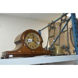 AN INLAID MANTEL CLOCK (KEY AND PENDULUM), together with two brass picture stands, a small brass