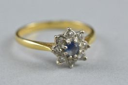 AN 18CT DRESS RING, size P approximate weight 3.7 grams