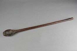 A LATE 19TH/EARLY 20TH CENTURY TRIBAL KNOBKERRIE, length approximately 71cm