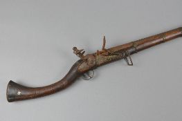 AN ANTIQUE FLINTLOCK JESAIL IN 21 BORE WITH A 46'' BARREL, the lock bears the mark of the Rampant