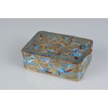 A LATE 19TH/EARLY 20TH CENTURY CHINESE WHITE METAL AND ENAMEL VANITY BOX, the double hinged top