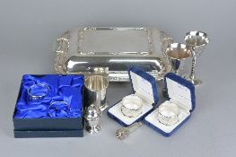 A MIXED LOT, to include a silver cigar cutter, four silver napkin rings, silver pot and a mixed