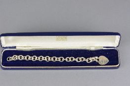 A SILVER TIFFANY BRACELET, approximate length 17cm, approximate weight 35 grams