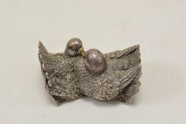 A 925 MARKED PAIR OF DOVE ORNAMENTS